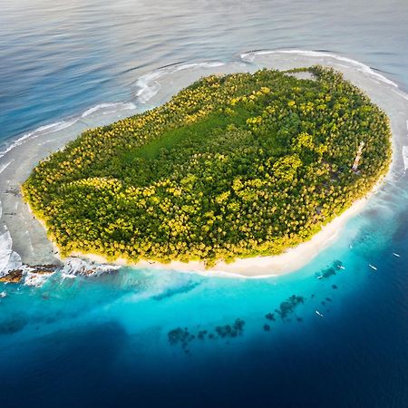 Pinang Island - Private Island Sea View Bungalows Singkil  Exterior foto