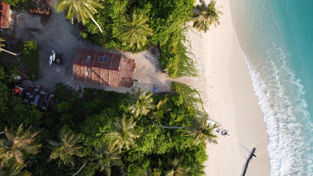 Pinang Island - Private Island Sea View Bungalows Singkil  Exterior foto