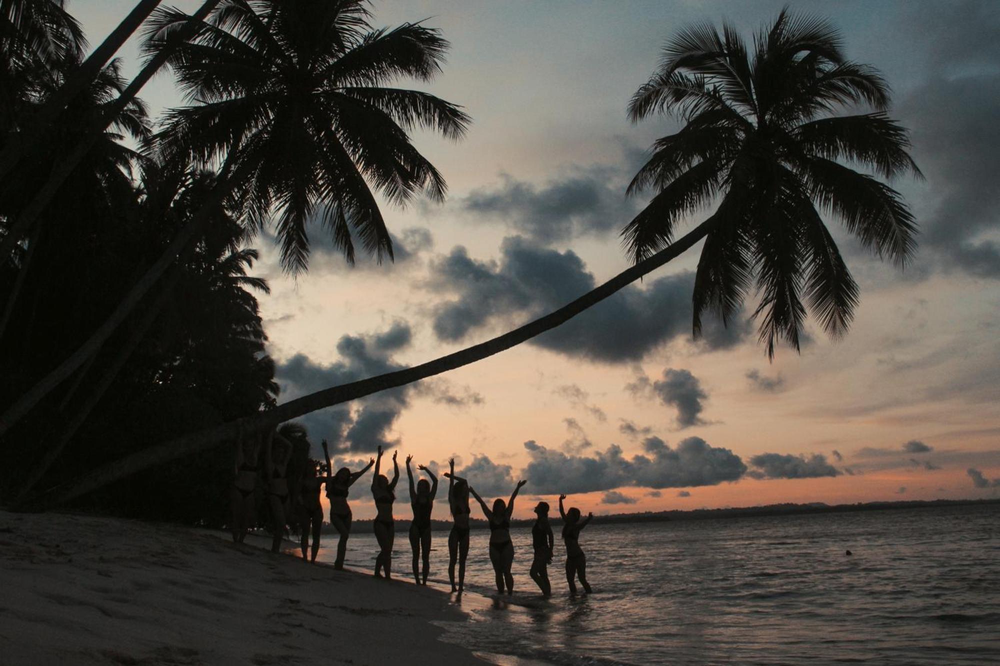 Pinang Island - Private Island Sea View Bungalows Singkil  Exterior foto