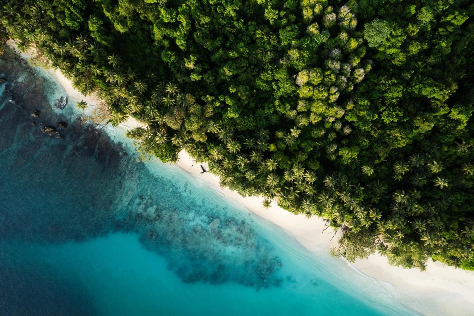 Pinang Island - Private Island Sea View Bungalows Singkil  Exterior foto